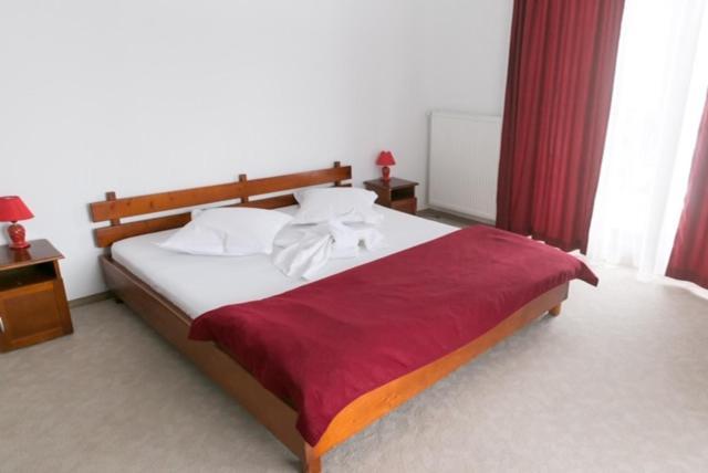 Cabana Izvoarele Doftanei Trăisteni Zewnętrze zdjęcie